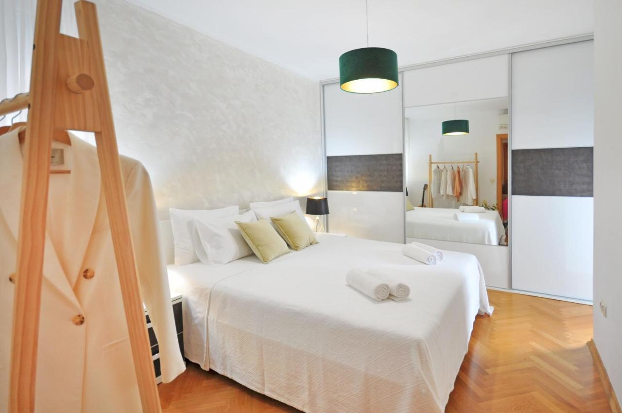 Family Apartment Noel - Omiš Eksteriør bilde